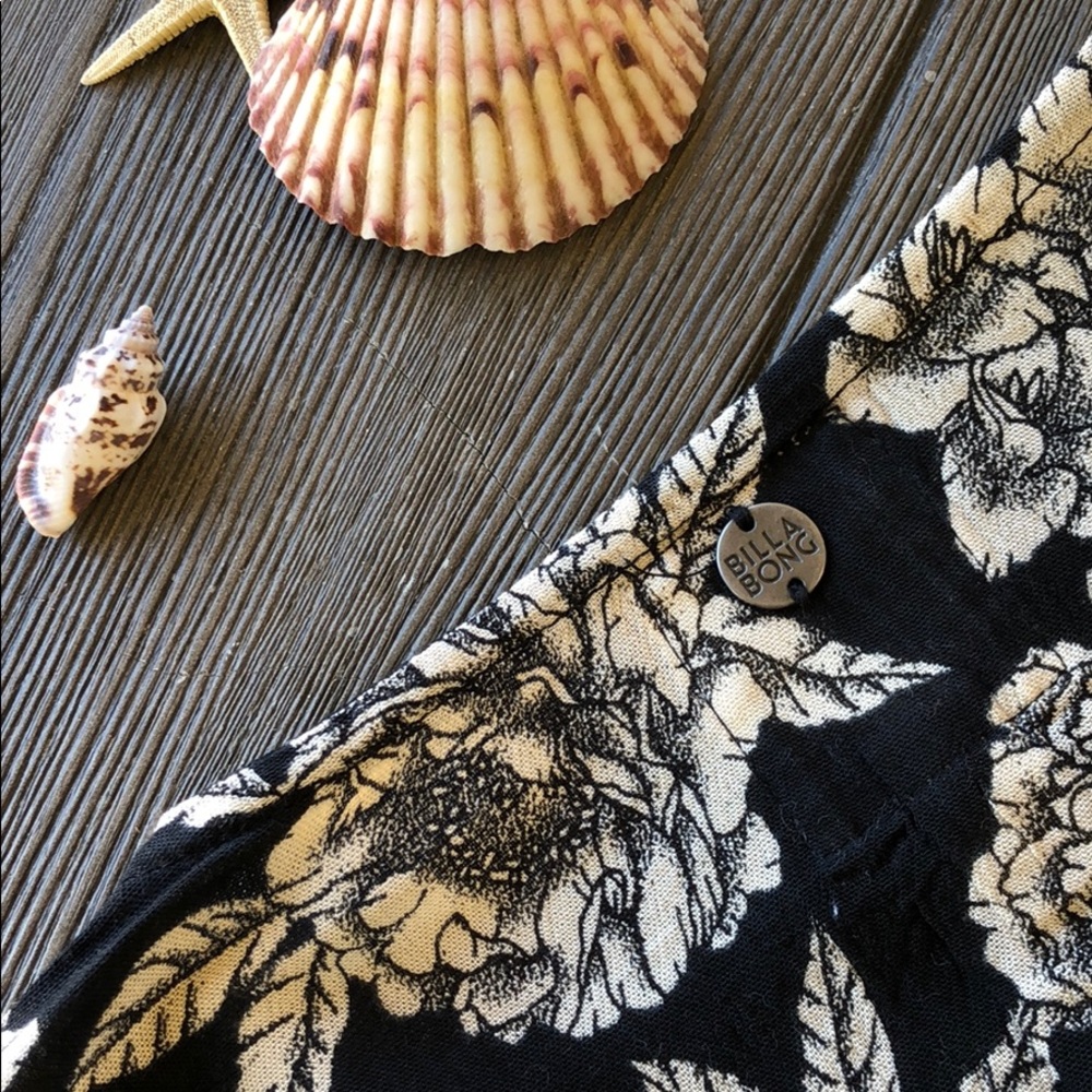 🔥🔥BILLABONG- DRESS🔥🔥 - Picture 8 of 8